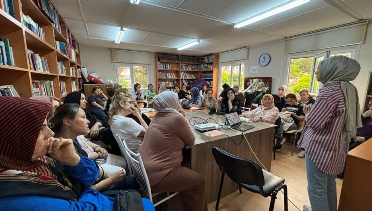 Maltepeli Kadınlara ‘Tasarım Odaklı Düşünme’ Atölyesi