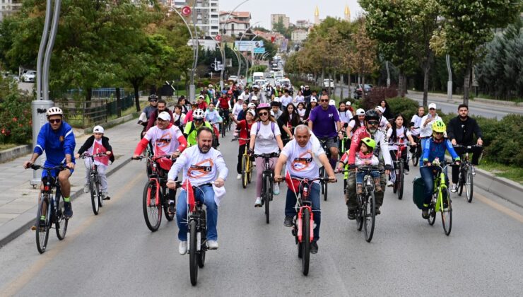 Başkan Şahin Vatandaşlarla Birlikte Pedal Çevirdi