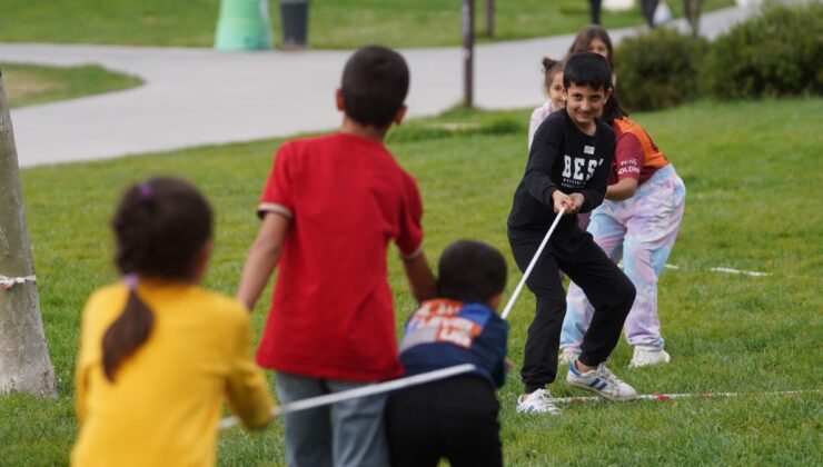 “Benimle Oynar Mısın?” Etkinliğiyle 90’lara Yolculuk