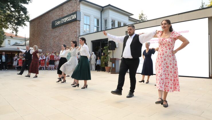 “İzlerin Ötesinde Karma Resim Sergisi” Açıldı