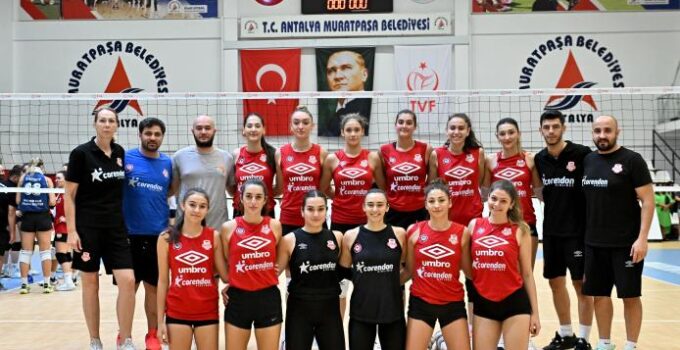 Muratpaşa Dostluk Turnuvası’na Ev Sahipliği Yaptı