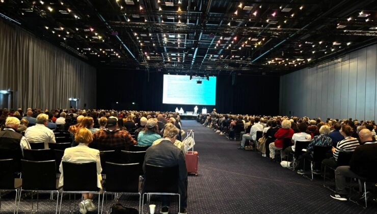 Türk Bilim İnsanlarının Bilimsel Oturumuna Rekor Katılım!