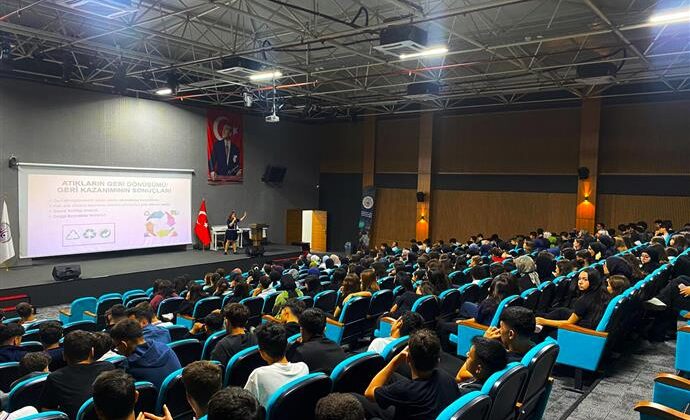 Alanya Belediyesi’nden Lise Öğrencilerine Sıfır Atık Ve İklim Değişikliği Eğitimi