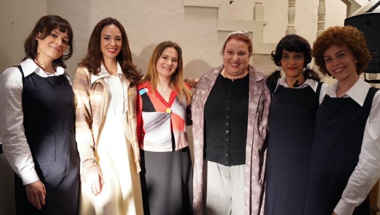 Türk Sinema Tarihinin Efsane İsimleri Adeta Resmi Geçit İle Sinemada!