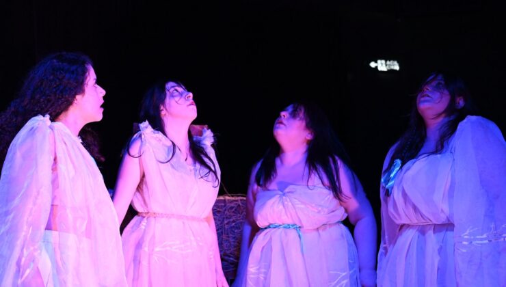 Bir Masalın Karanlığında Yankılanan Özgürlük Arayışı “Beyhude”