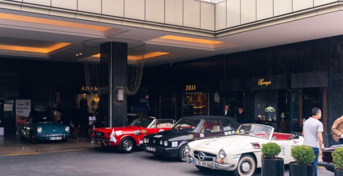 Fıva World Rally Klasik Otomobil Kulübü Cumhuriyet Rallisi’nde Dostluk Kazandı