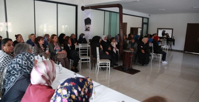 Keçiören Belediyesi’nden Meme Kanseri Farkındalık Eğitimi