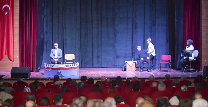 “Mahallede Tiyatro Var!” Beypazarı Seyircisiyle Buluştu