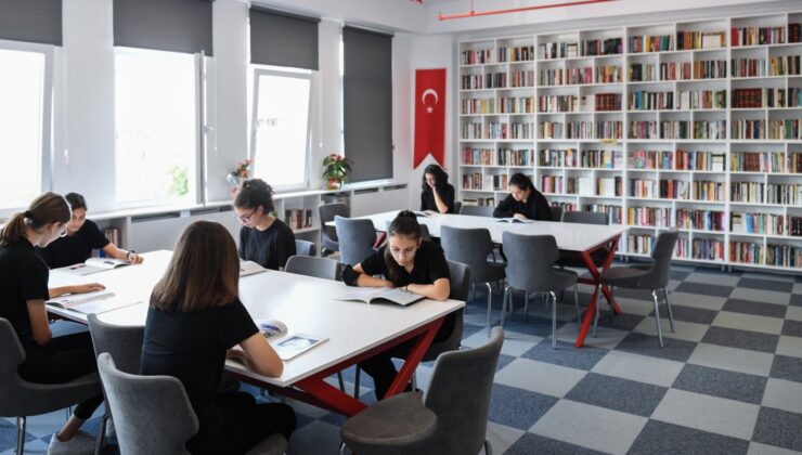 Okullardaki Kütüphanelerin Verimliliğini Artırmak İçin Çalışma Başlatıldı