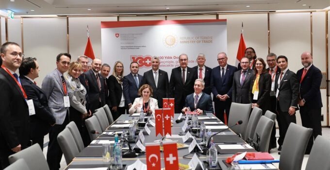 Ticaret Bakanı Ömer Bolat, Türkiye-İsviçre Ekonomi Forumu’nda Konuştu