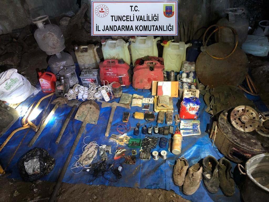 14 Sığınak ve Sözde El Yapımı Patlayıcı Eğitim Kampı İmha Edildi