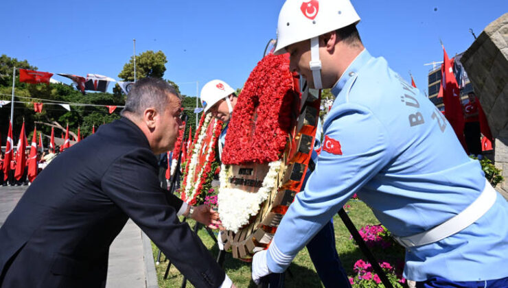 Antalya Büyükşehir’de Cumhuriyet Bayramı Kutlaması