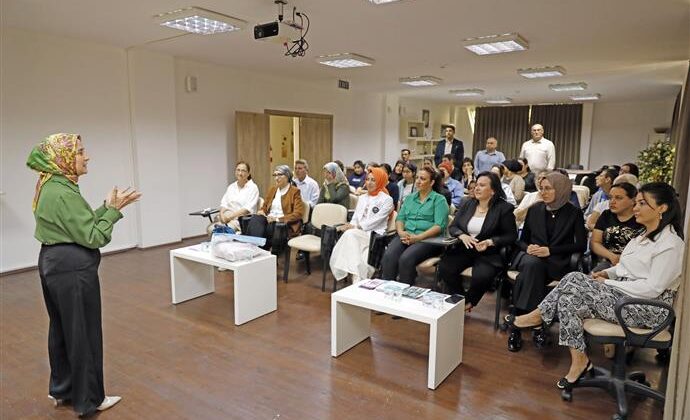 Alanya Belediyesi’nden Kanser Tarama Semineri