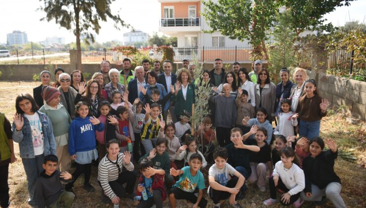 Kepez ‘de Minik Ellerden Geleceğe Bir Fidan
