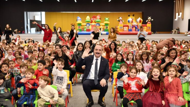 Başkan Kotan Miniklerle Yeni Yılı Kutladı