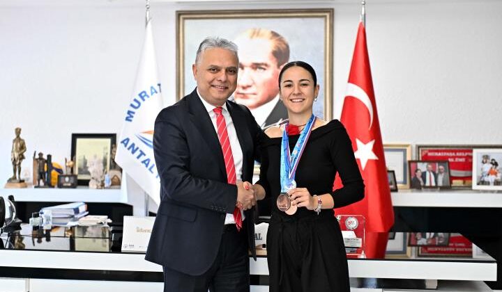 Başkan Uysal’dan Şampiyona Tebrik