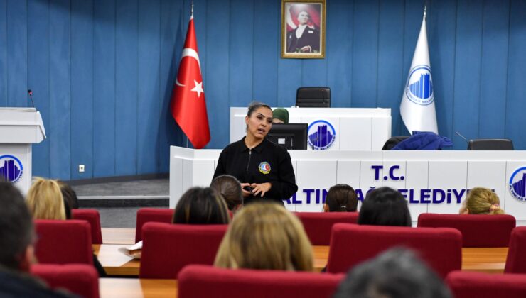 Altındağ Belediyesi’nde “En İyi Narkotik Polisi Anne” Semineri