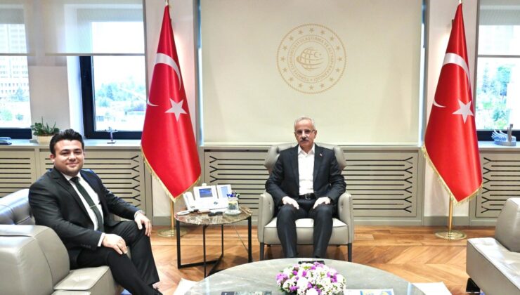 Çocuklarımızı Dijital Dünyanın Risklerinden Koruyacağız