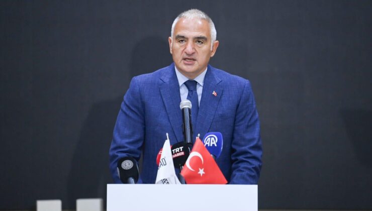 Diriliş Şairi Karakoç’a Bilimsel Vefa