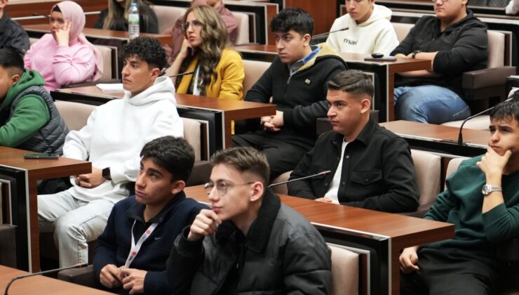 Keçiören’de Sağlıklı Beslenme Ve Obezite Eğitimi