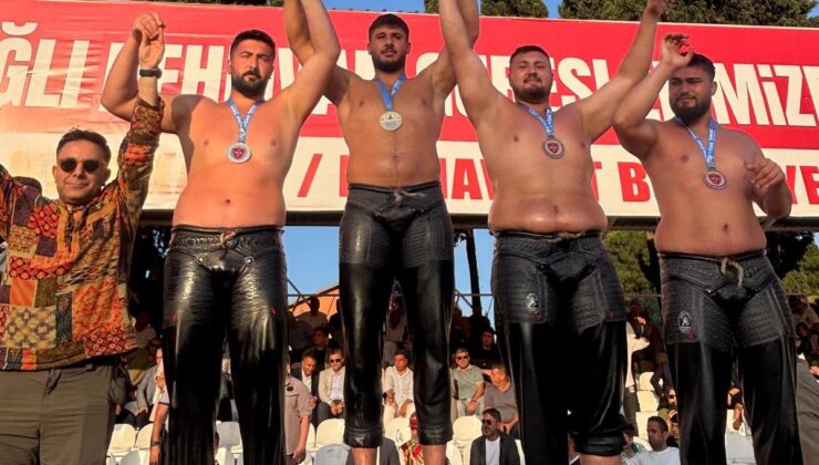 Kemer Belediye Güreşçisinden Üçüncülük