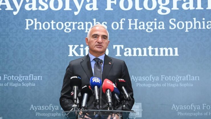 Rami Kütüphanesi’nde Ayasofya Yolculuğu