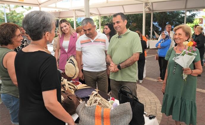 El Sanatları Üretici Pazarı Kapılarını Açtı