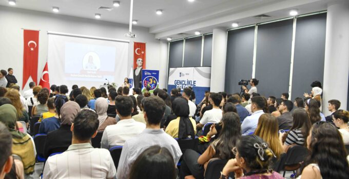 Genç Akademi Ulus’ta ‘Yerel Gençlik Buluşması’