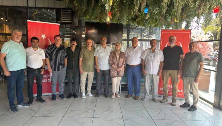 YGD, ‘Gazeteciler ve Basın Bayramı’nı Kahvaltı İle Kutladı