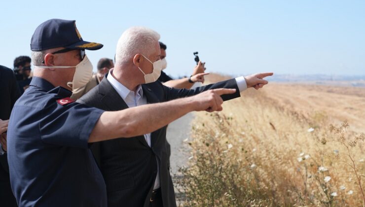Vali Gül, Sultangazi Ve Silivri’deki Yangın Bölgelerinde İncelemelerde Bulundu