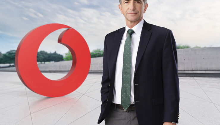 VODAFONE’DAN DÜNYA İKİNCİSİ     FİLENİN SULTANLARI’NA KUTLAMA
