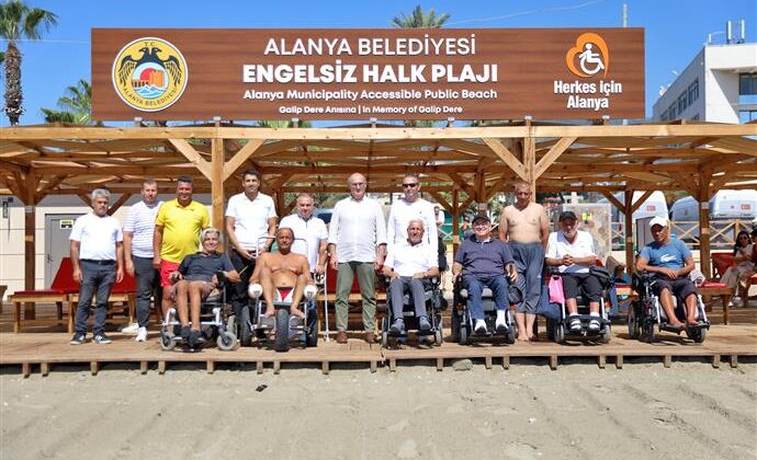 Alanya Belediyesi Engelsiz Halk Plajı’na İlk Yılda Yoğun İlgi