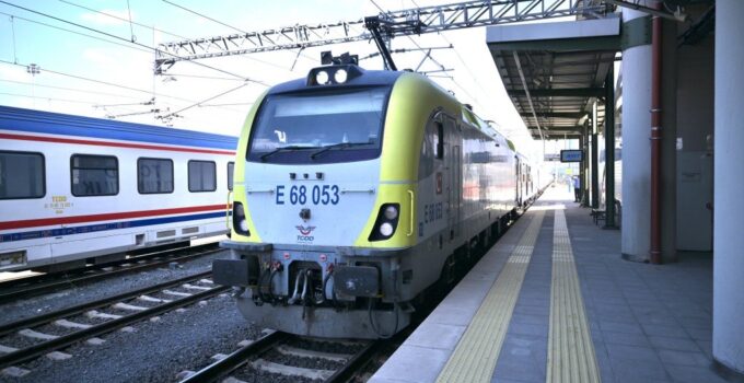 Avrupa’nın Kalbine Nostaljik Tren Yolculuğu