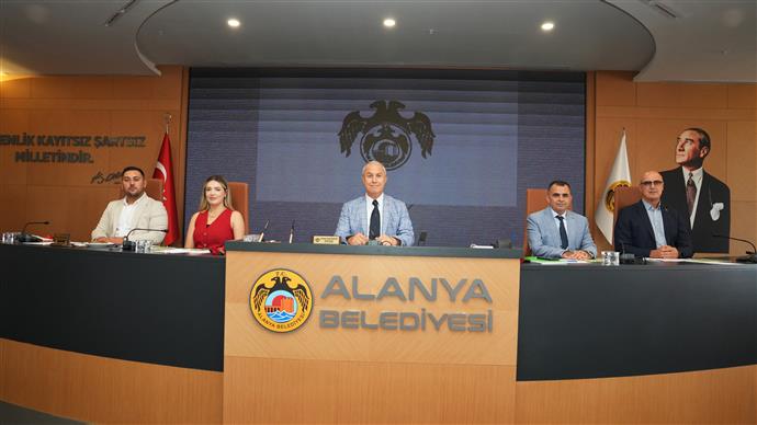 Başkan Özçelik: ‘Tüm Bu Hizmetleri Gelecek Nesillere Yatırım Olarak Yapıyoruz’