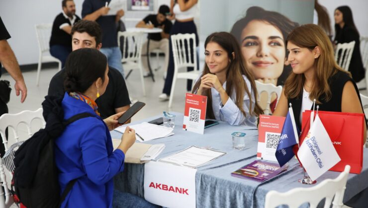 İBB İstihdam Ofisi ve ESİM, İş Arayan Vatandaşlara Umut Olmaya Devam Ediyor