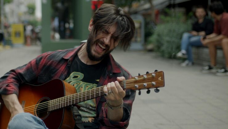 İLHAN ŞEN ROCK STAR OLUYOR!