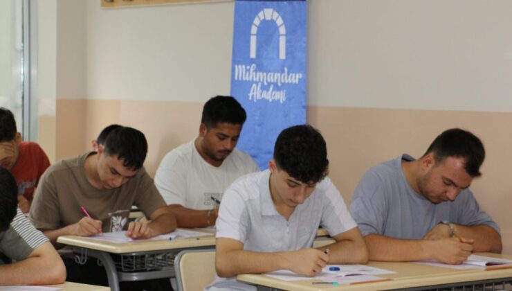 Mihmandar Akademi Kazandırmaya Devam Ediyor
