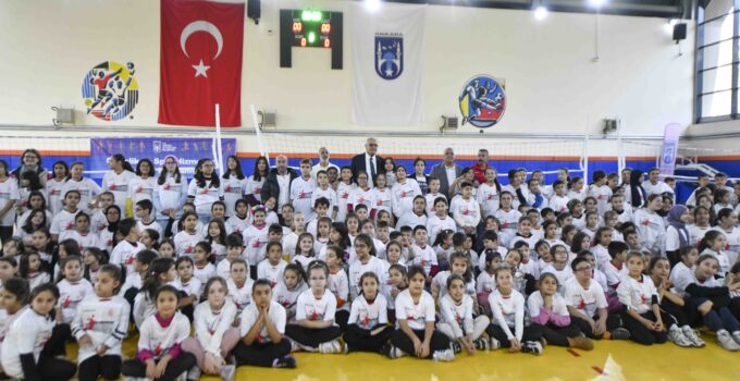 ABB’den “Fabrika Voleybol” Projesine Destek