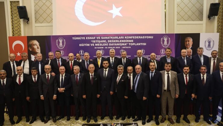 Ticaret Bakanı Bolat, Antalya’daki TESKOMB Başkanlar Buluşması’nda Konuştu