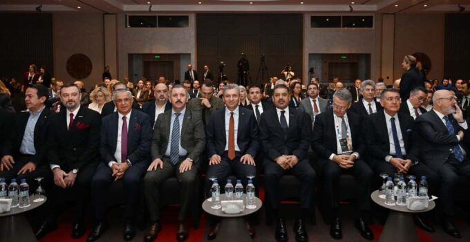 26. İş Dünyası Zirvesi Antalya’da Başladı