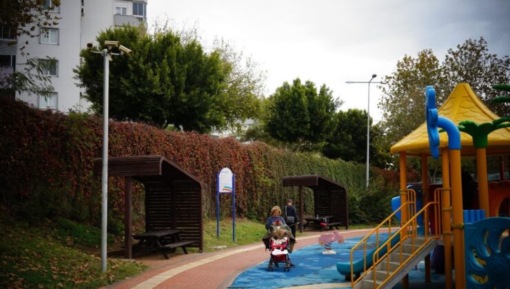 Konyaaltı’nın Parkları Artık Daha Güvenli