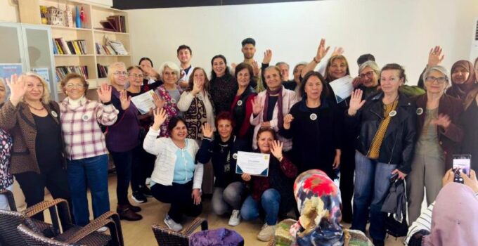 Muratpaşa’da 60 Yaş Üstüne Sağlıklı Yaşam Rozeti