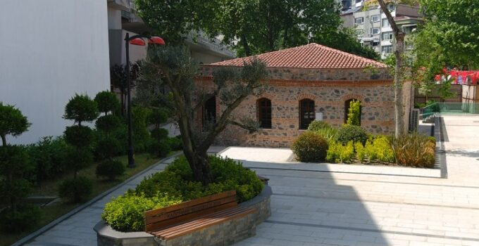 Tarihi Kâğıthane Köyü Karakolu Kitap Kafeye Dönüşüyor