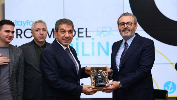 Ünal: Rol Modeller Kişiliği İnşa Eder
