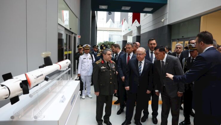 Bakan Güler, Endonezya Savunma Bakanı Sjamsoeddin ile ASELSAN’ı Ziyaret Etti