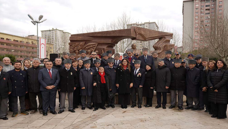 Denktaş Ve Küçük Beylikdüzü’nde Anıldı