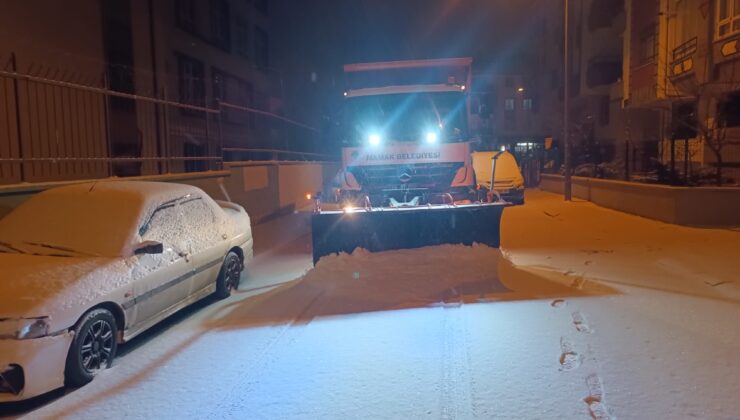 Mamak Belediyesi’nden Yılın İlk Karına 24 Saatlik Müdahale