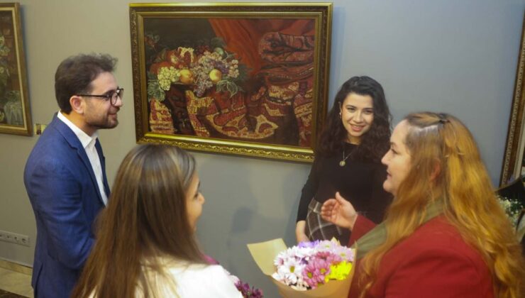 ‘Rengin Hafızası’ Sergisi Kapılarını Açtı