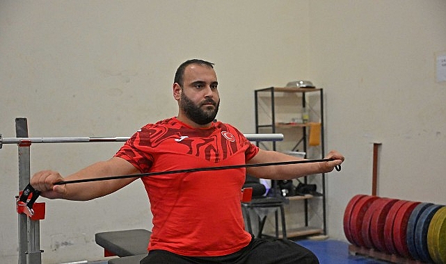 Antalya Büyükşehir Sporcusu Faruk Öztürk Avrupa İkincisi Oldu