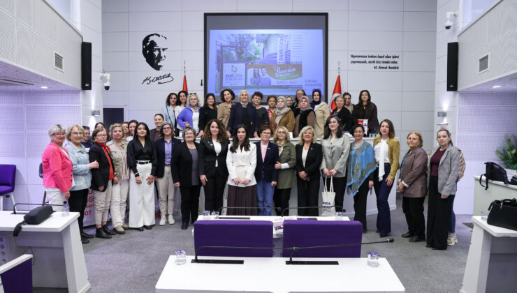 Buca’da İlham Veren Girişimcilik Paneli